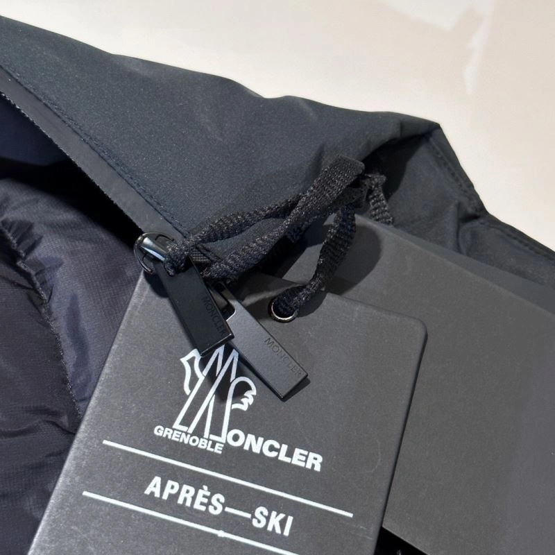 Moncler Down Jackets RelaxedFit 144212