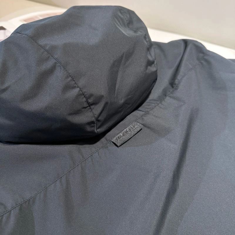 Moncler Down Jackets RelaxedFit 144212