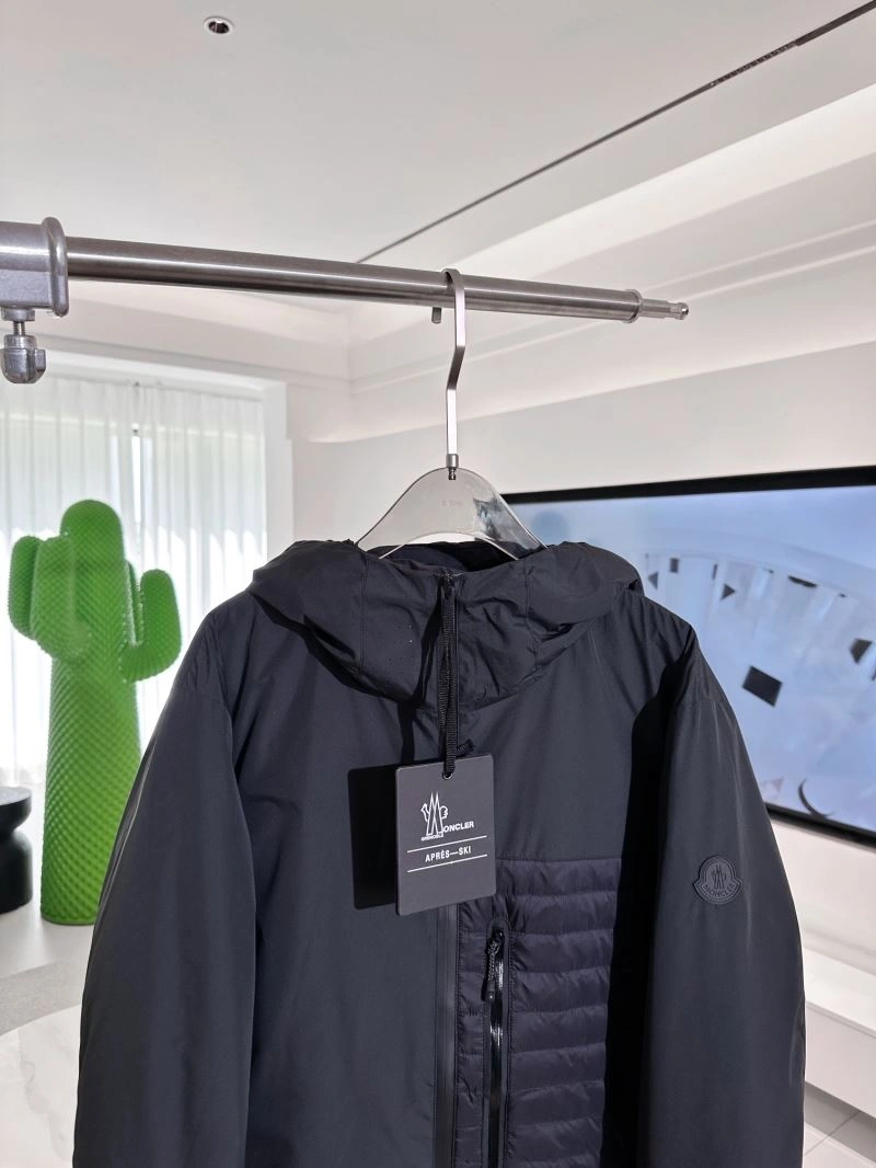 Moncler Down Jackets RelaxedFit 144212