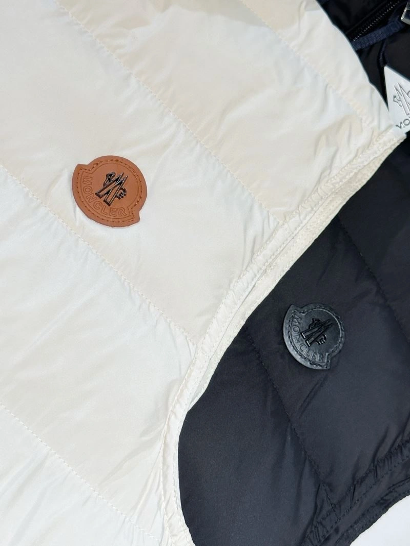 Moncler Down Jackets Colorful 144208