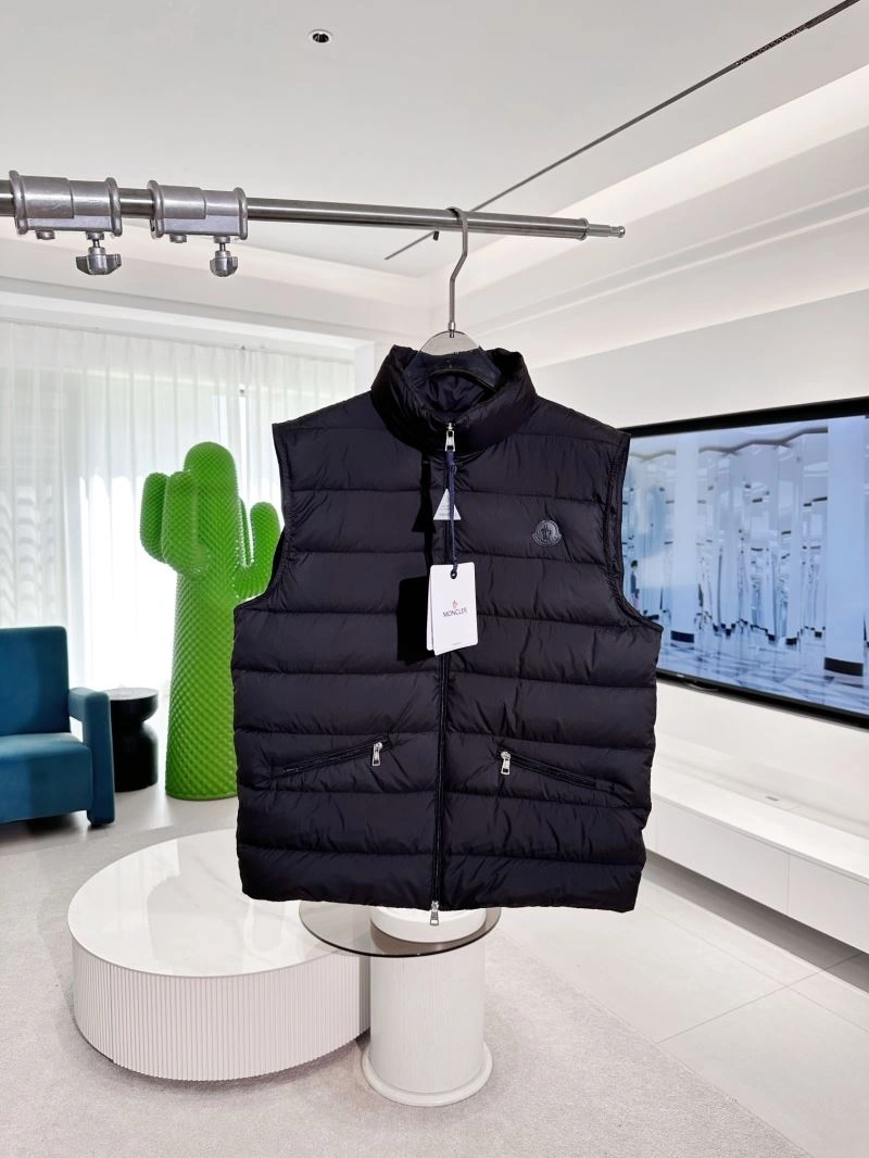 Moncler Down Jackets Colorful 144208