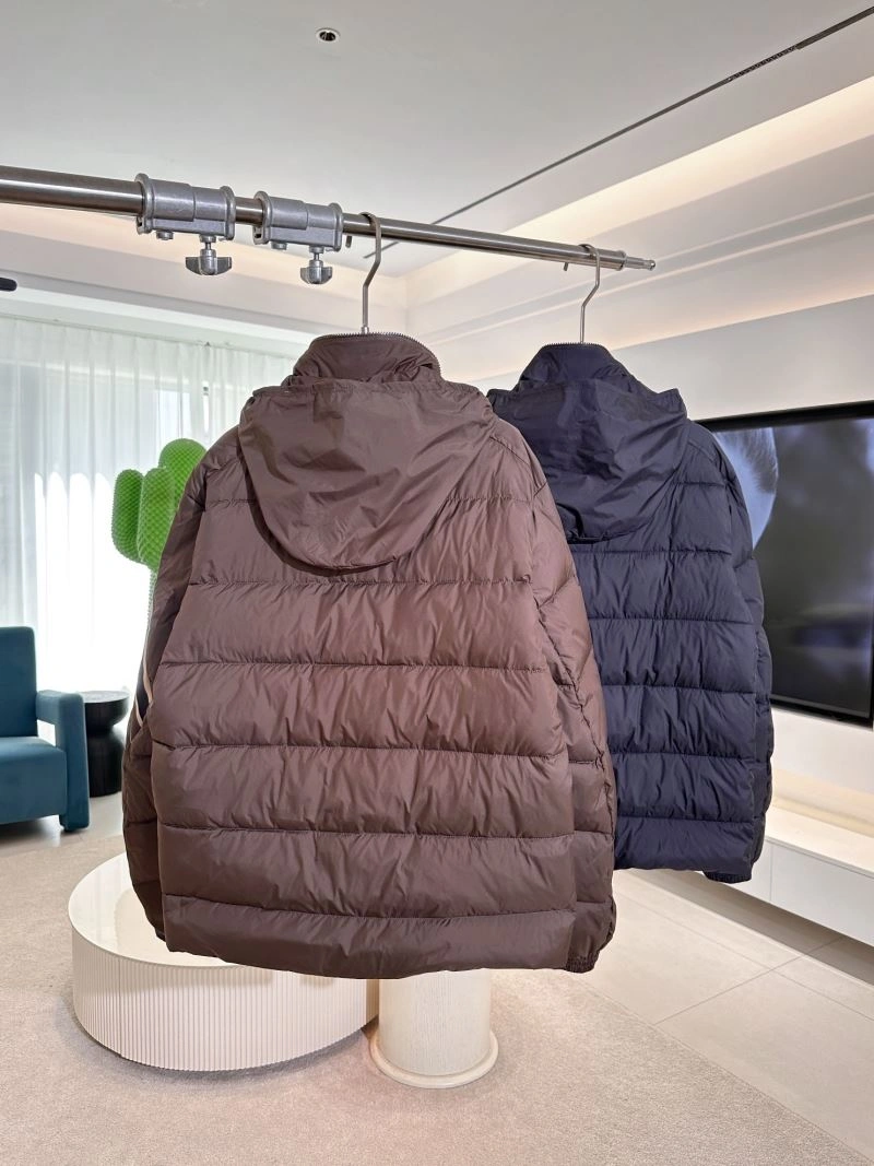 ModernLook Moncler Down Jackets 144207