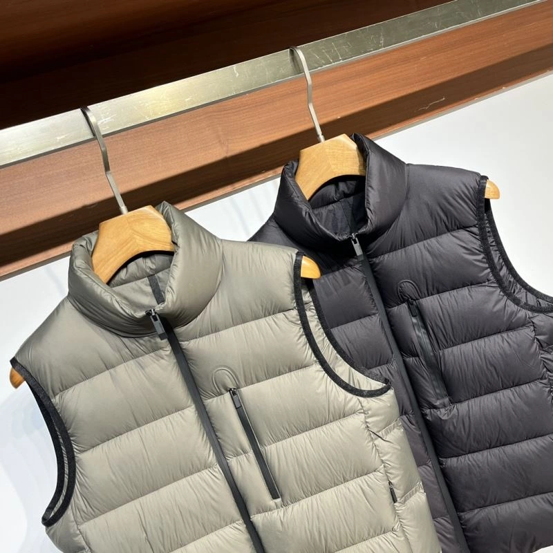 Tailored Moncler Down Jackets 144211