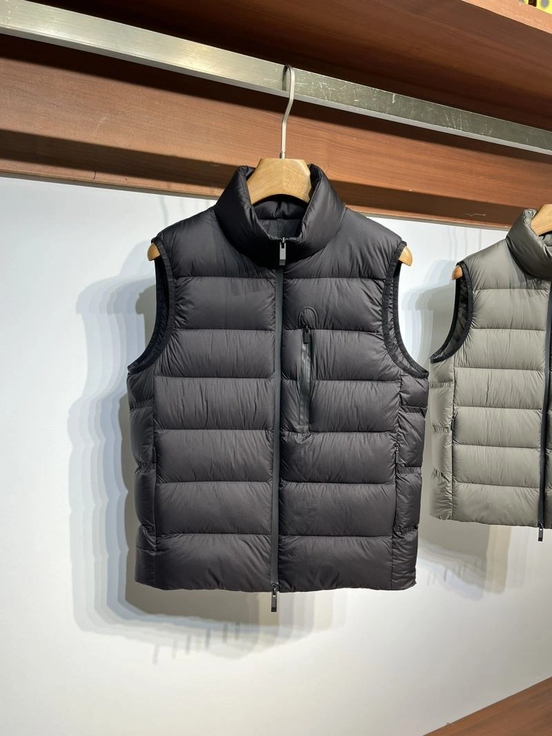 Tailored Moncler Down Jackets 144211