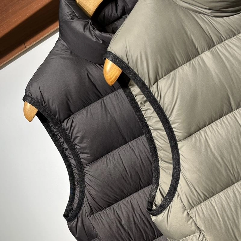 Tailored Moncler Down Jackets 144211