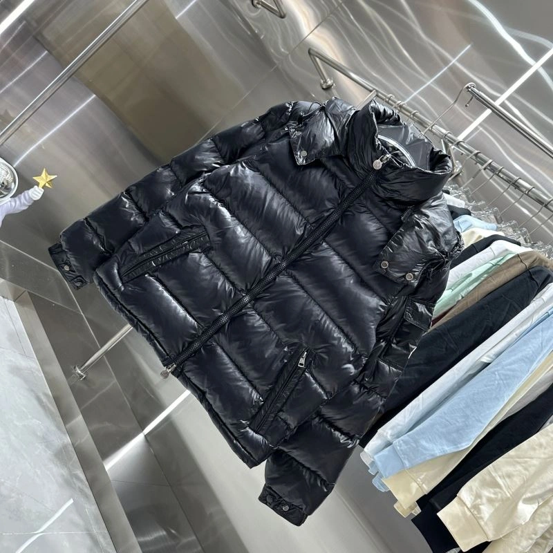 Breathable Moncler Down Jackets 144210