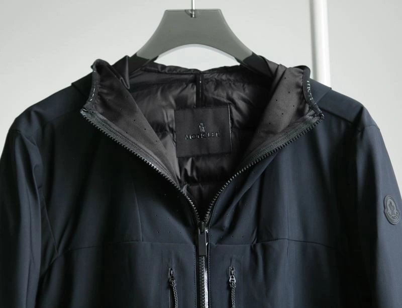 Sustainable Moncler Down Jackets 144201