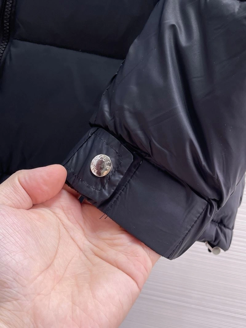 Comfortable Moncler Down Jackets 144203