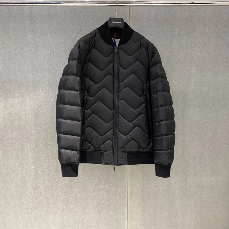 Moncler Down Jackets EasyMatch 144198