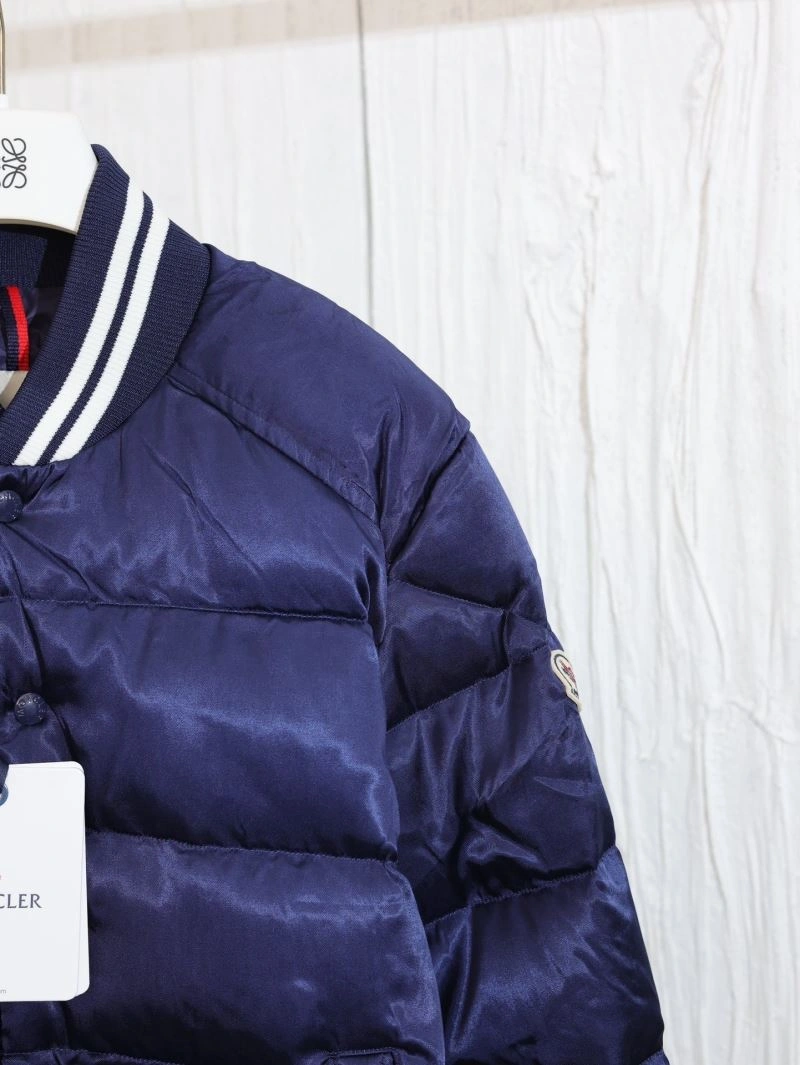 Moncler Down Jackets Classic 144197