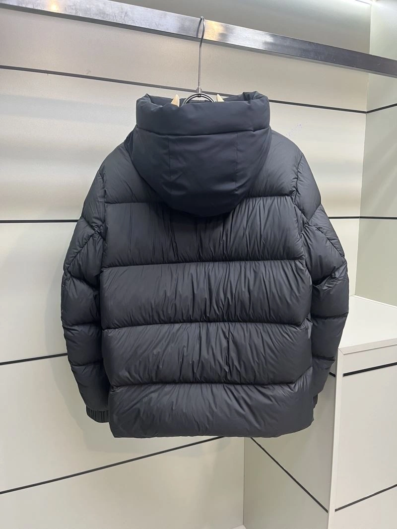 Moncler Down Jackets Comfortable 144192
