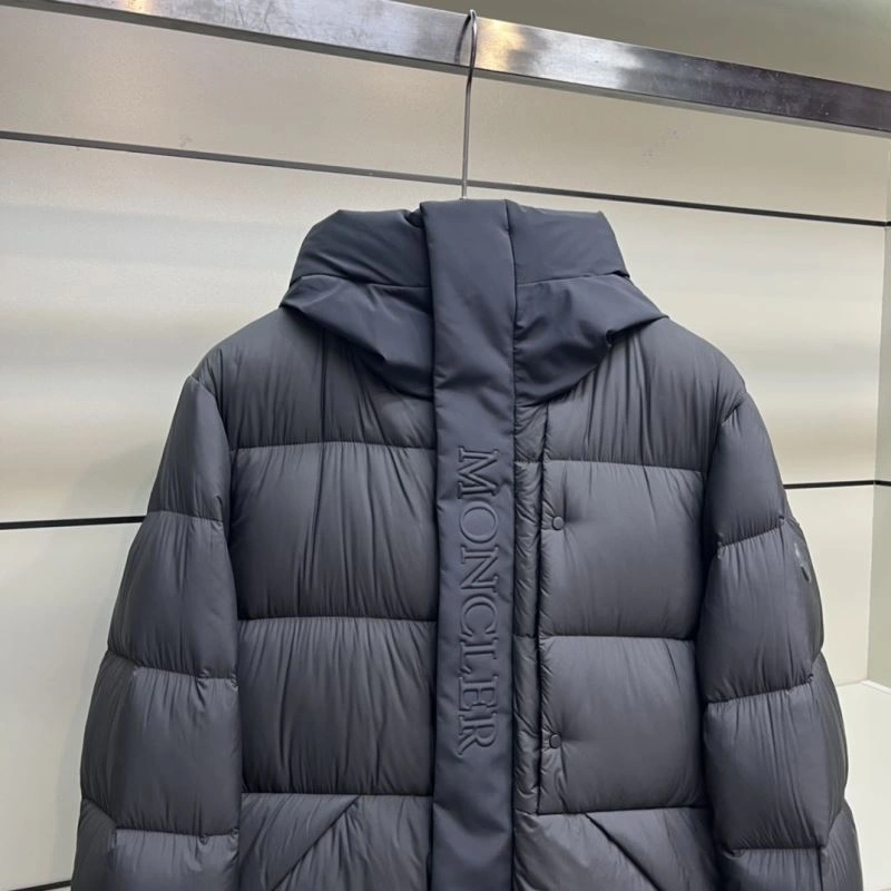 Moncler Down Jackets Comfortable 144192