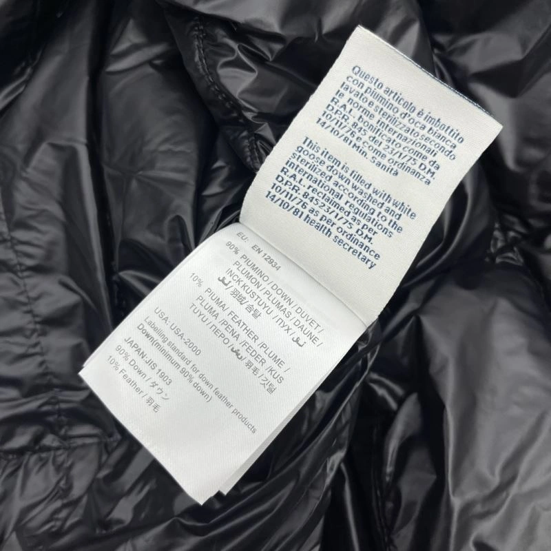 Compact Moncler Down Jackets 144193