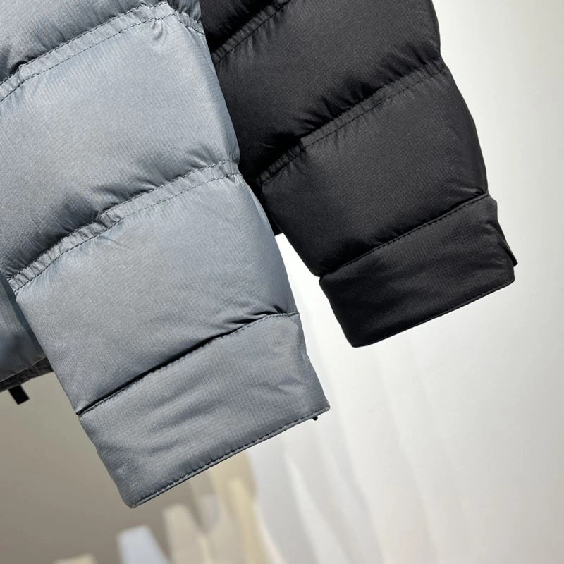 Moncler Down Jackets ZipUp 144189
