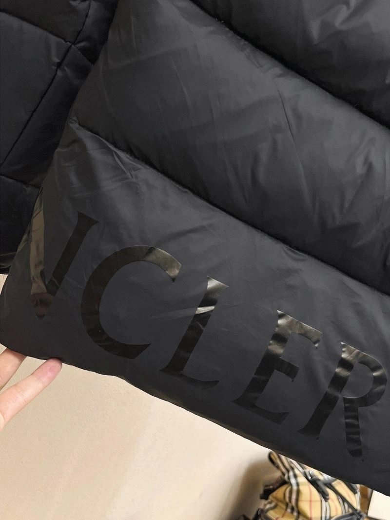 Moncler Down Jackets StreetReady 144190