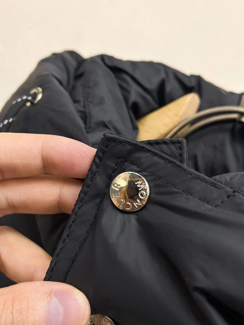 Modern Moncler Down Jackets 144191