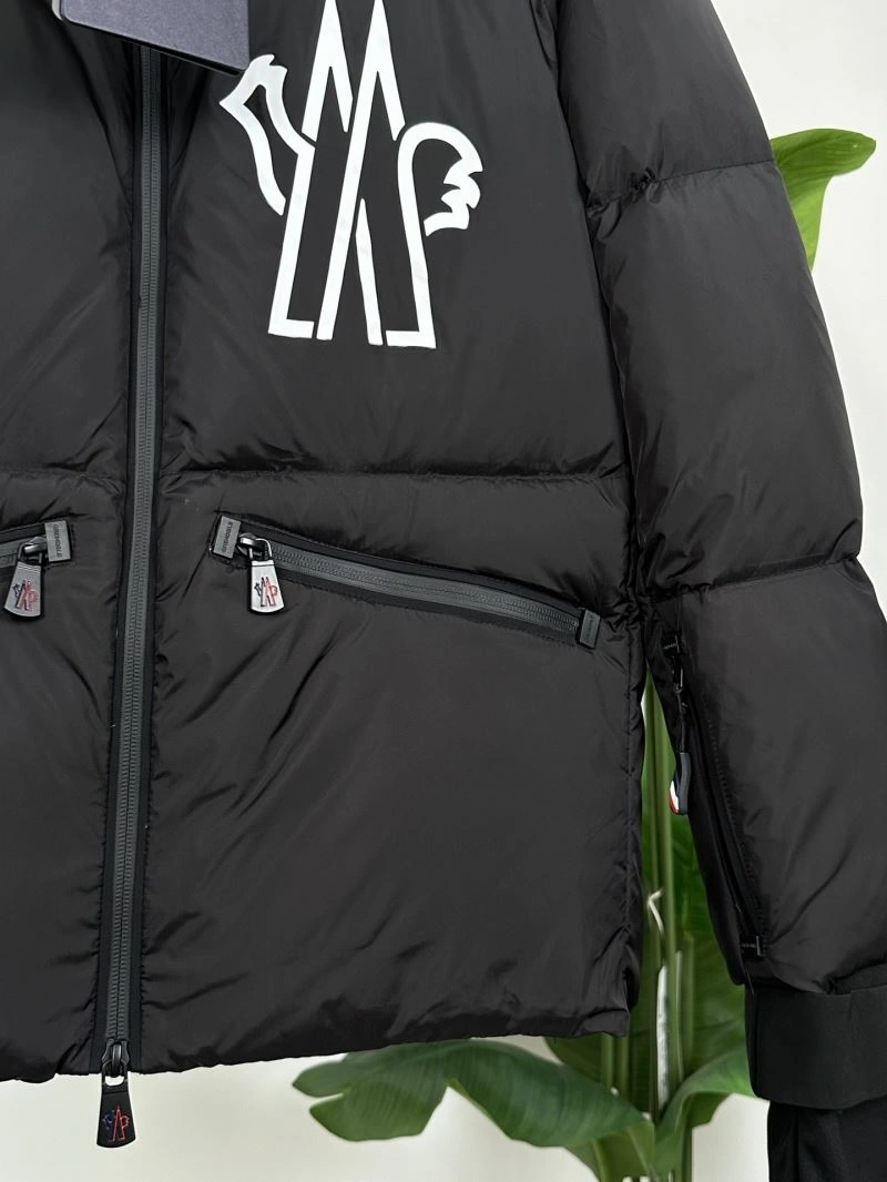 Moncler Down Jackets MoistureWicking 144180
