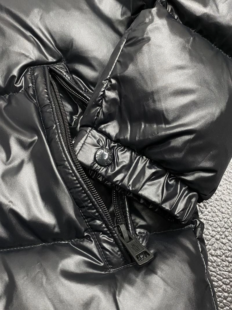 SportInspired Moncler Down Jackets 144178