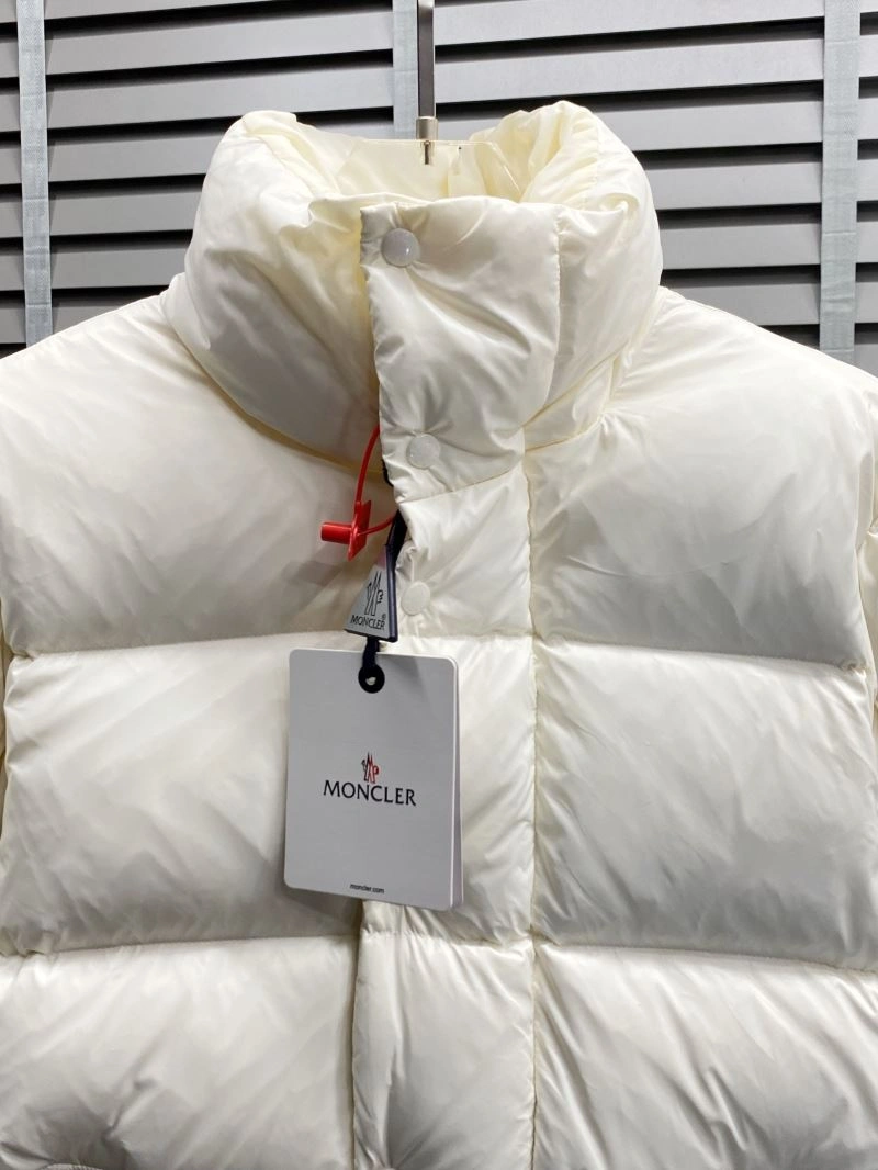 Moncler Down Jackets FastDry 144176