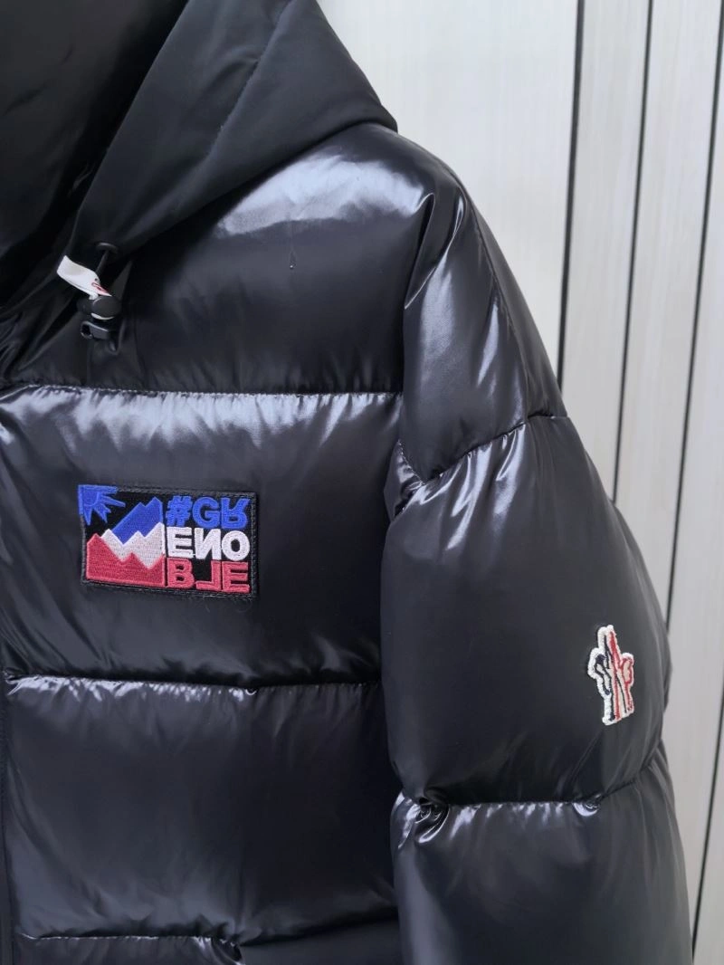 Moncler Down Jackets MultiPurpose 144173