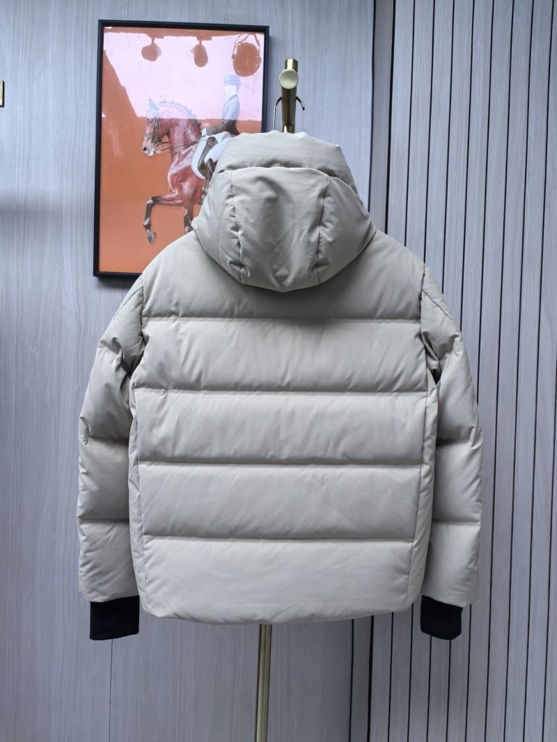 Moncler Down Jackets Breathable 144170