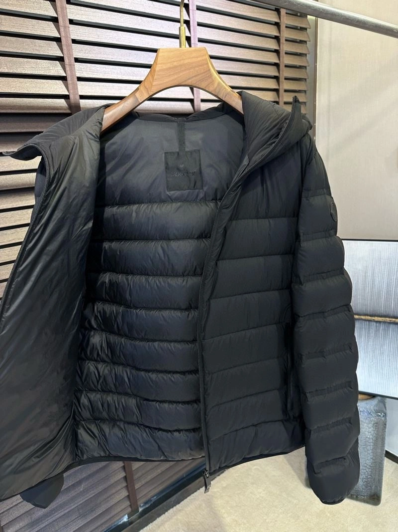 Moncler Down Jackets EasyCare 144166