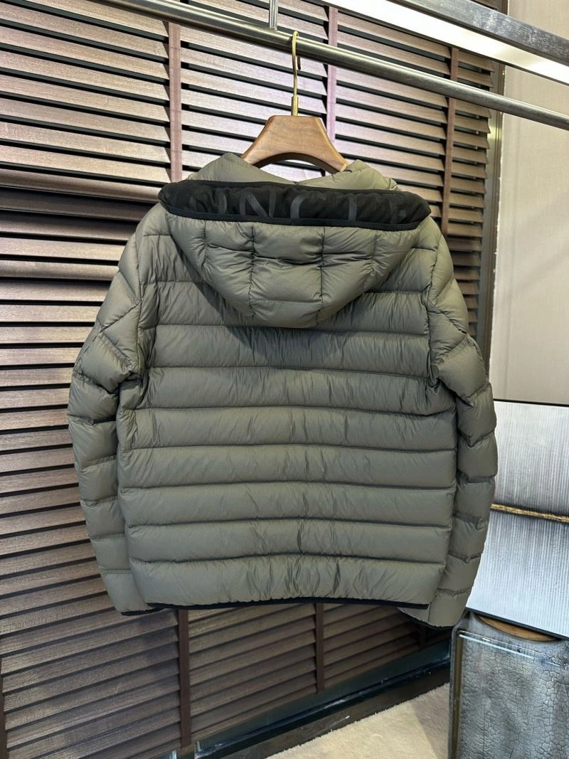 Moncler Down Jackets Comfortable 144163