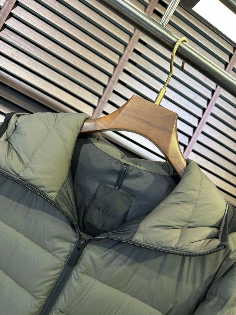 Moncler Down Jackets Comfortable 144163