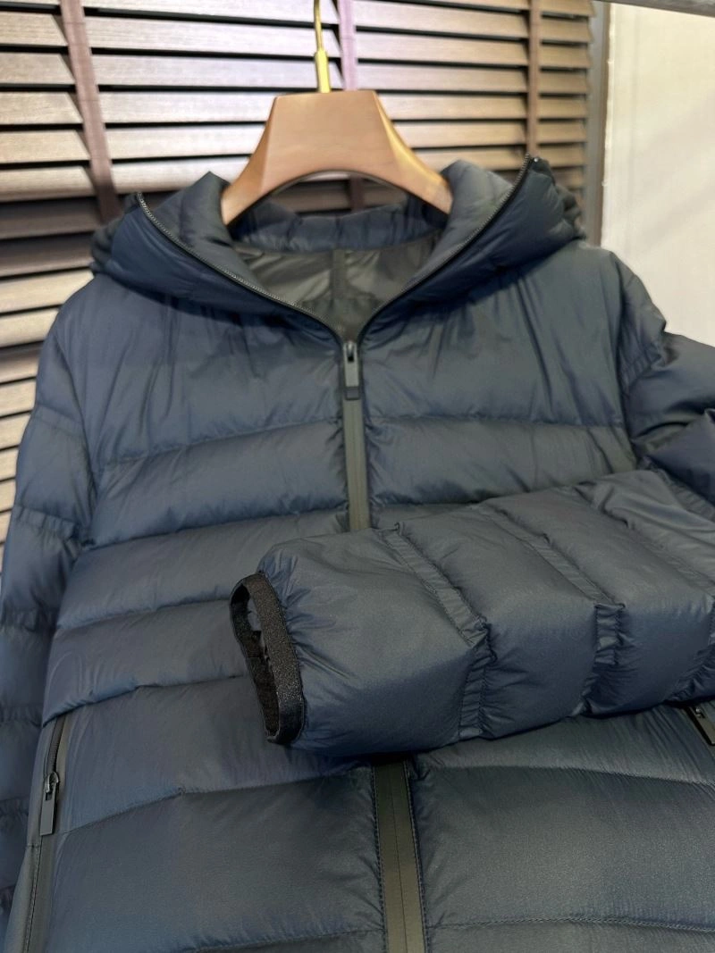 GoAnywhere Moncler Down Jackets 144162