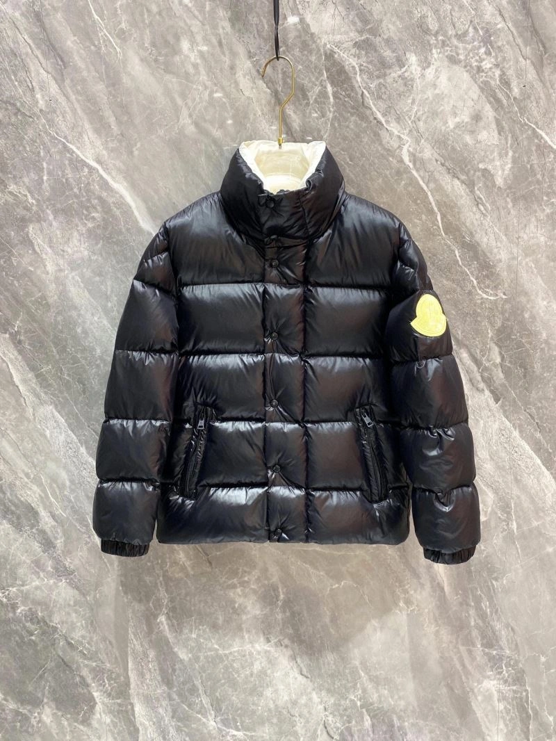 Moncler Down Jackets Fashionable 144157