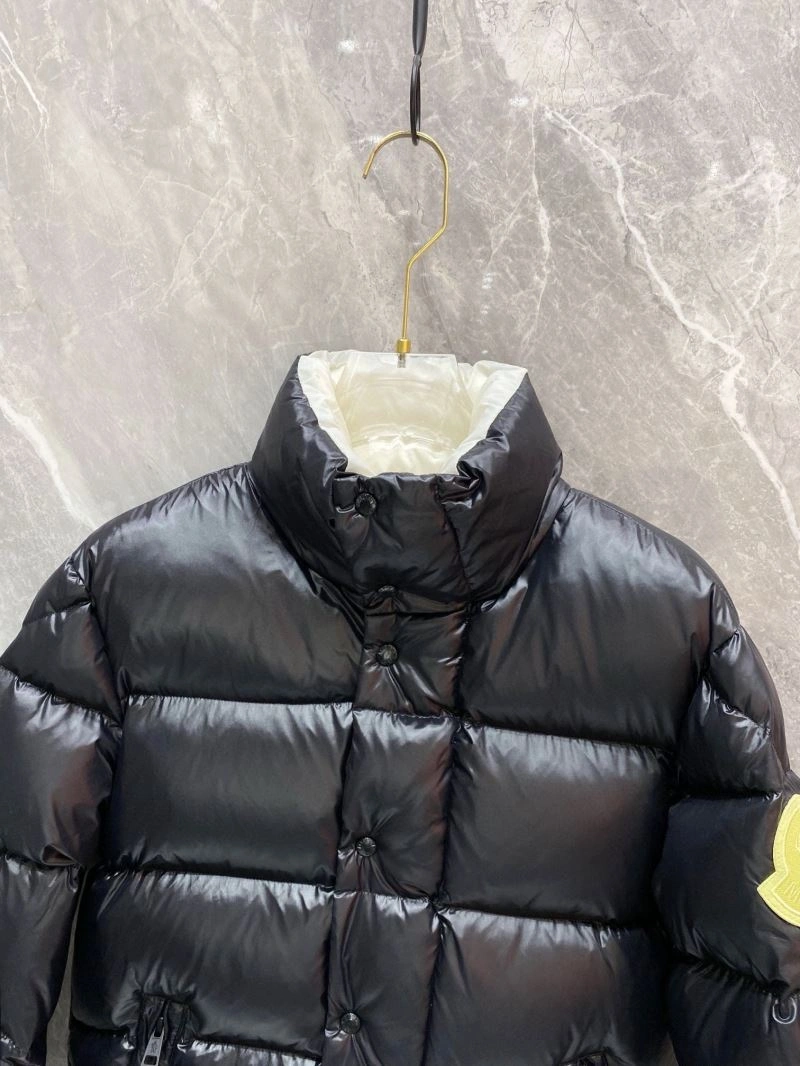 Moncler Down Jackets Fashionable 144157