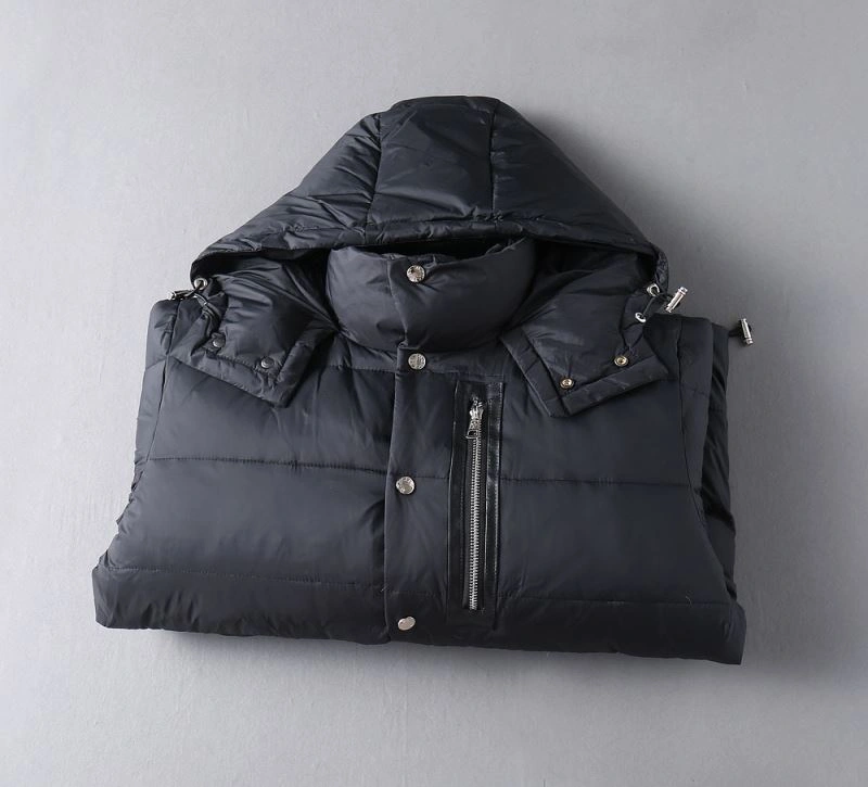 Moncler Down Jackets Versatile 144160