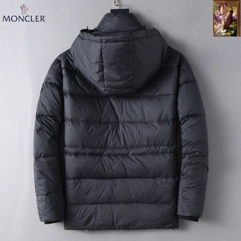 Moncler Down Jackets Versatile 144160
