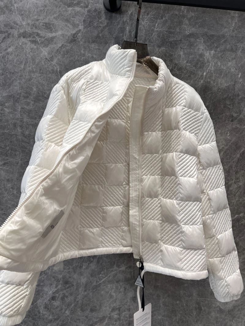 Sustainable Moncler Down Jackets 144144