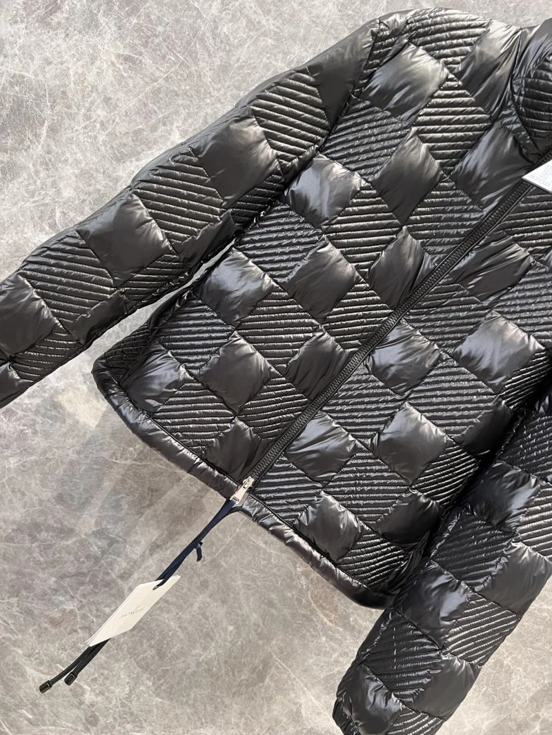 Casual Moncler Down Jackets 144148