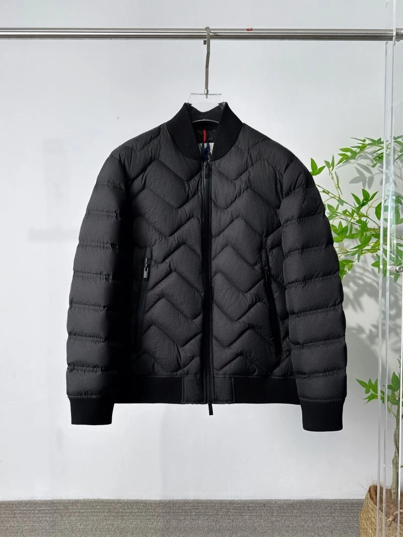 Moncler Down Jackets Bright 144143