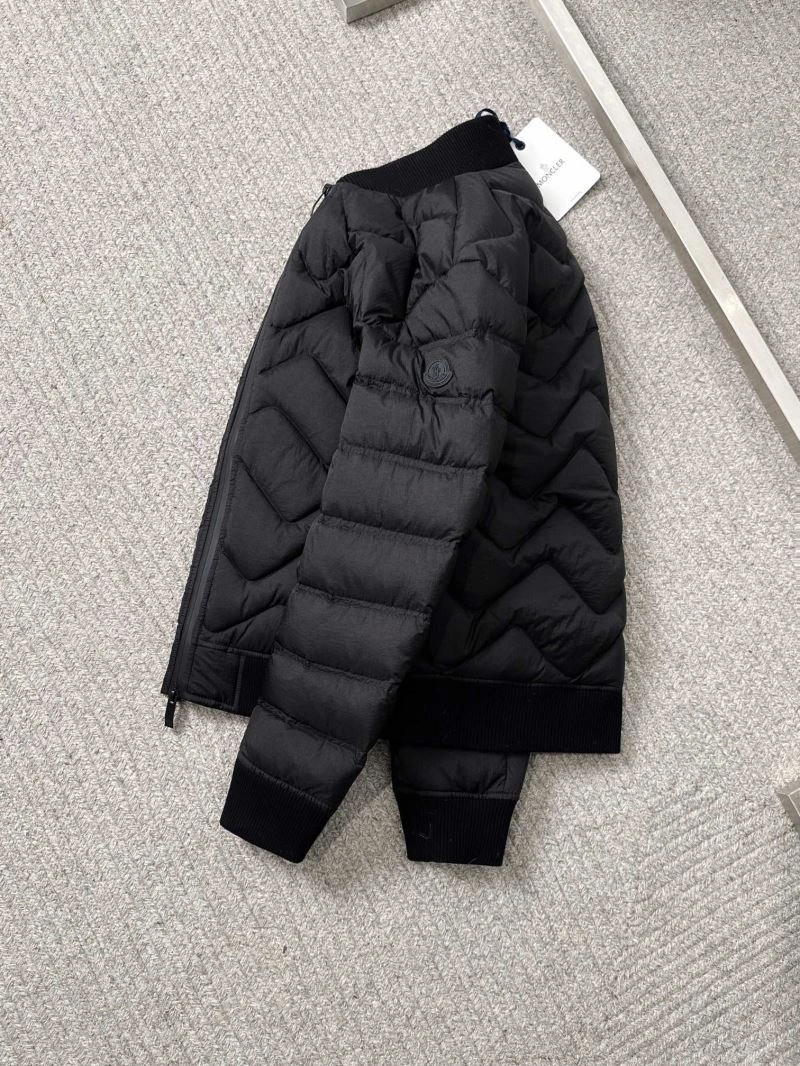Moncler Down Jackets Bright 144143
