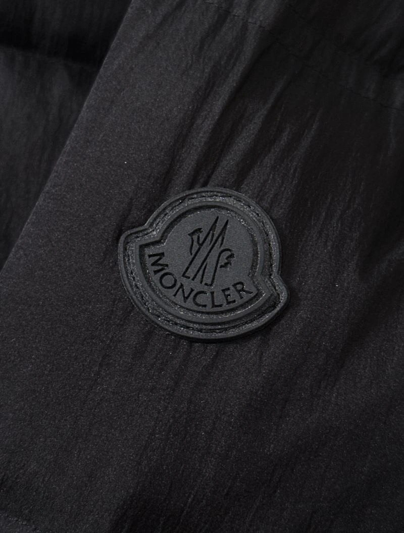 Moncler Down Jackets GoodFit 144150