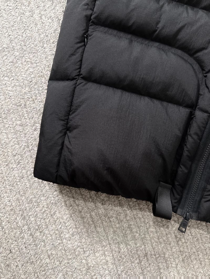 Moncler Down Jackets GoodFit 144150