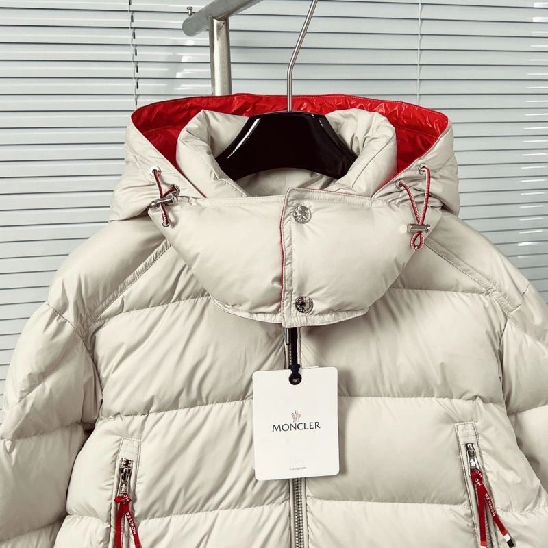 EasyMatch Moncler Down Jackets 144152