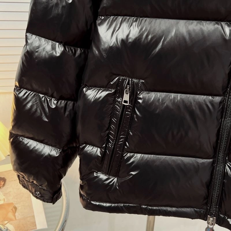 Moncler Down Jackets Functional 144139
