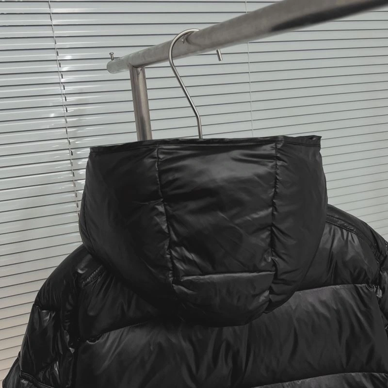 Moncler Down Jackets SoftTouch 144135