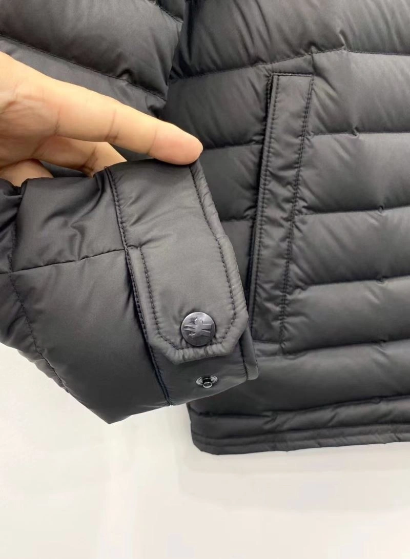 Moncler Down Jackets Colorful 144137