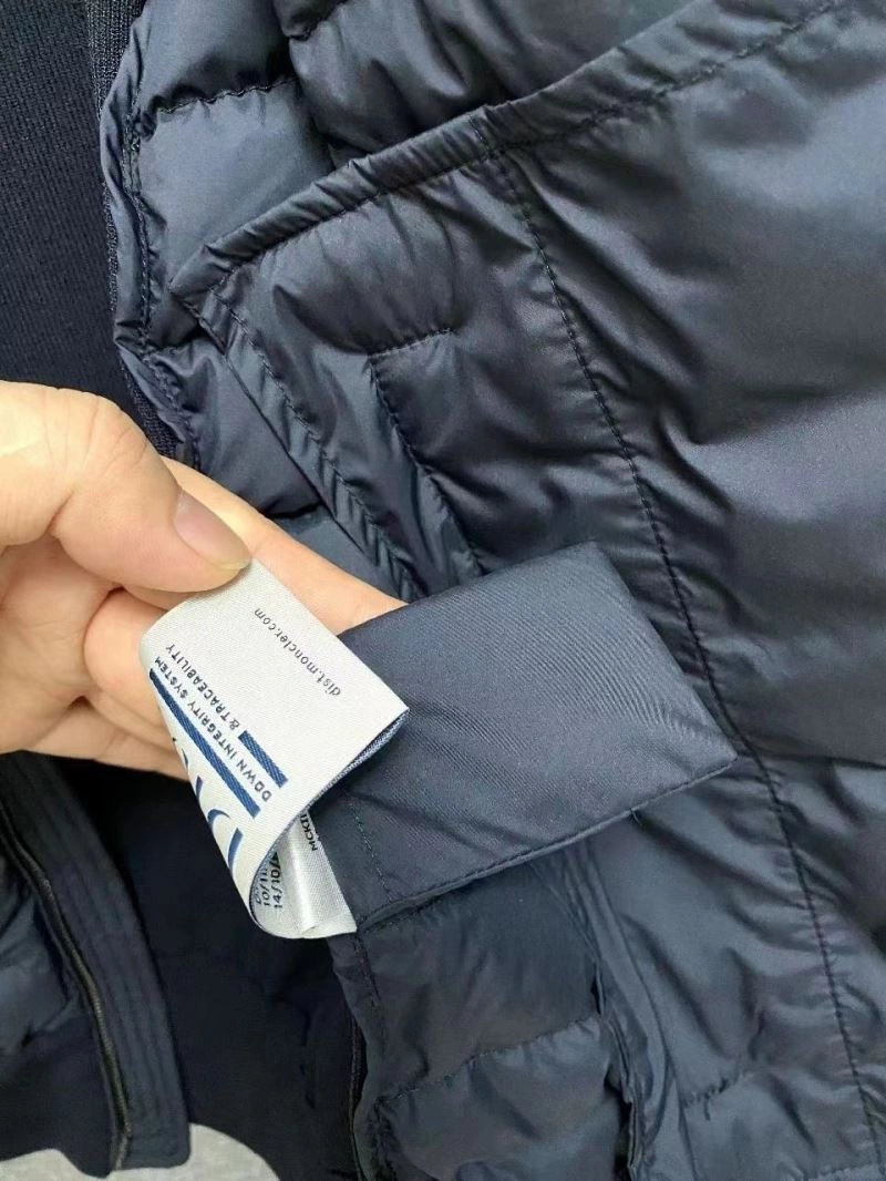 Tailored Moncler Down Jackets 144128