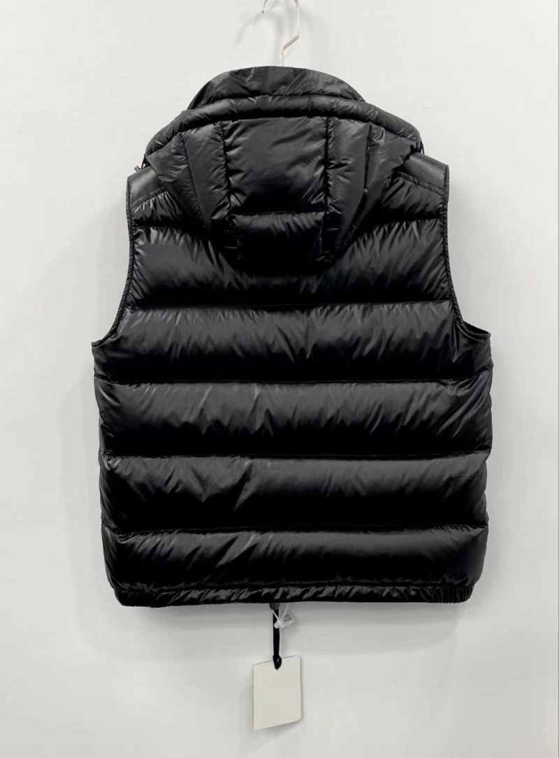 Moncler Down Jackets Resilient 144129