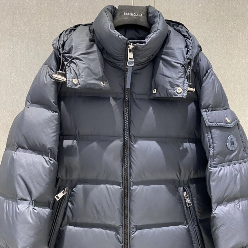 Elegant Moncler Down Jackets 144124