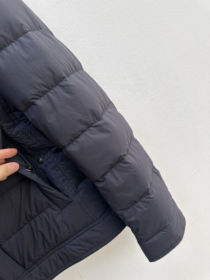 Durable Moncler Down Jackets 144132