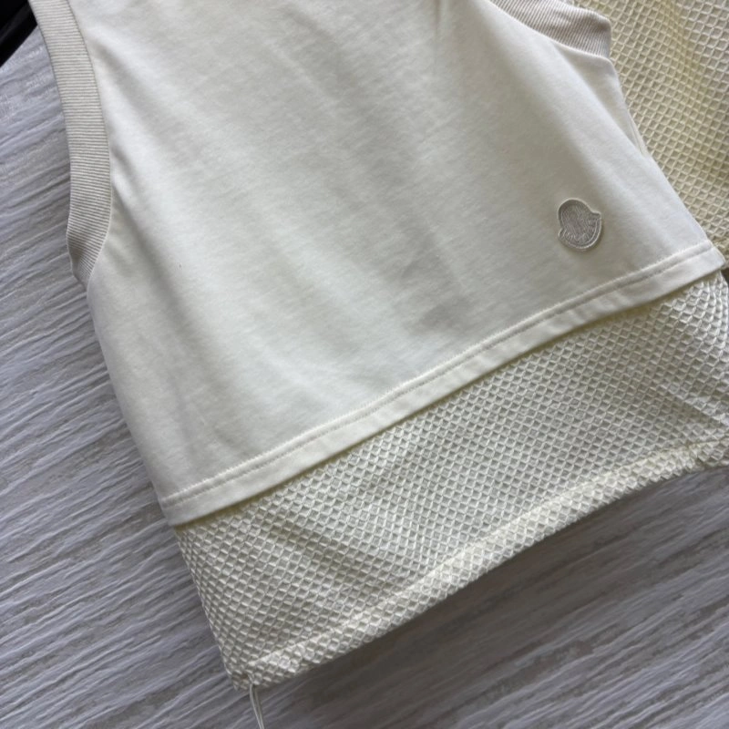 Moncler Dress Suits Neat 139672
