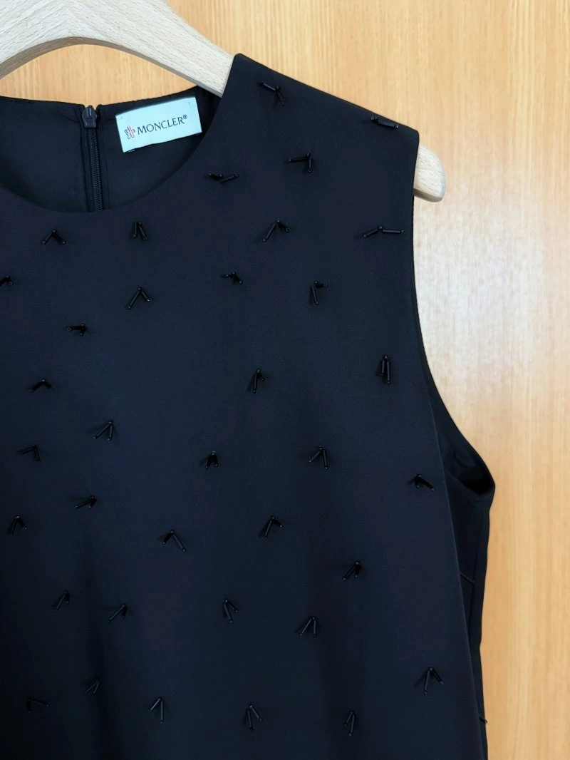 Moncler Dress Efficient 139699
