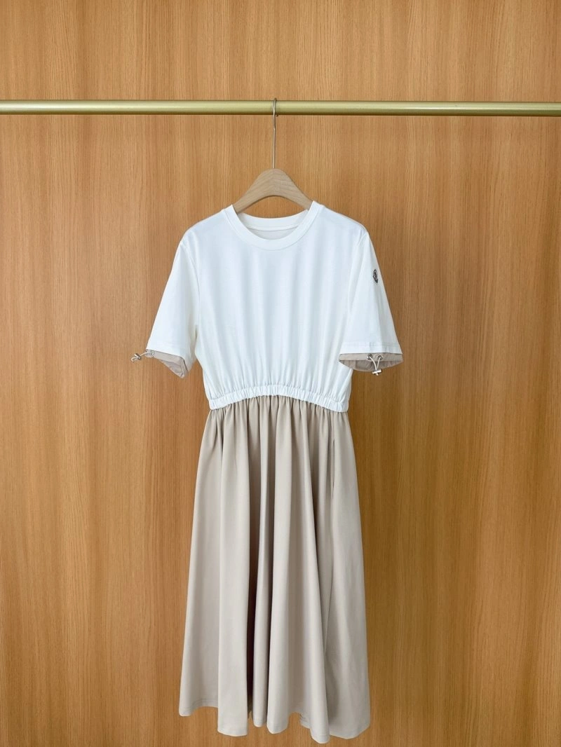 Moncler Dress Breathable 139695